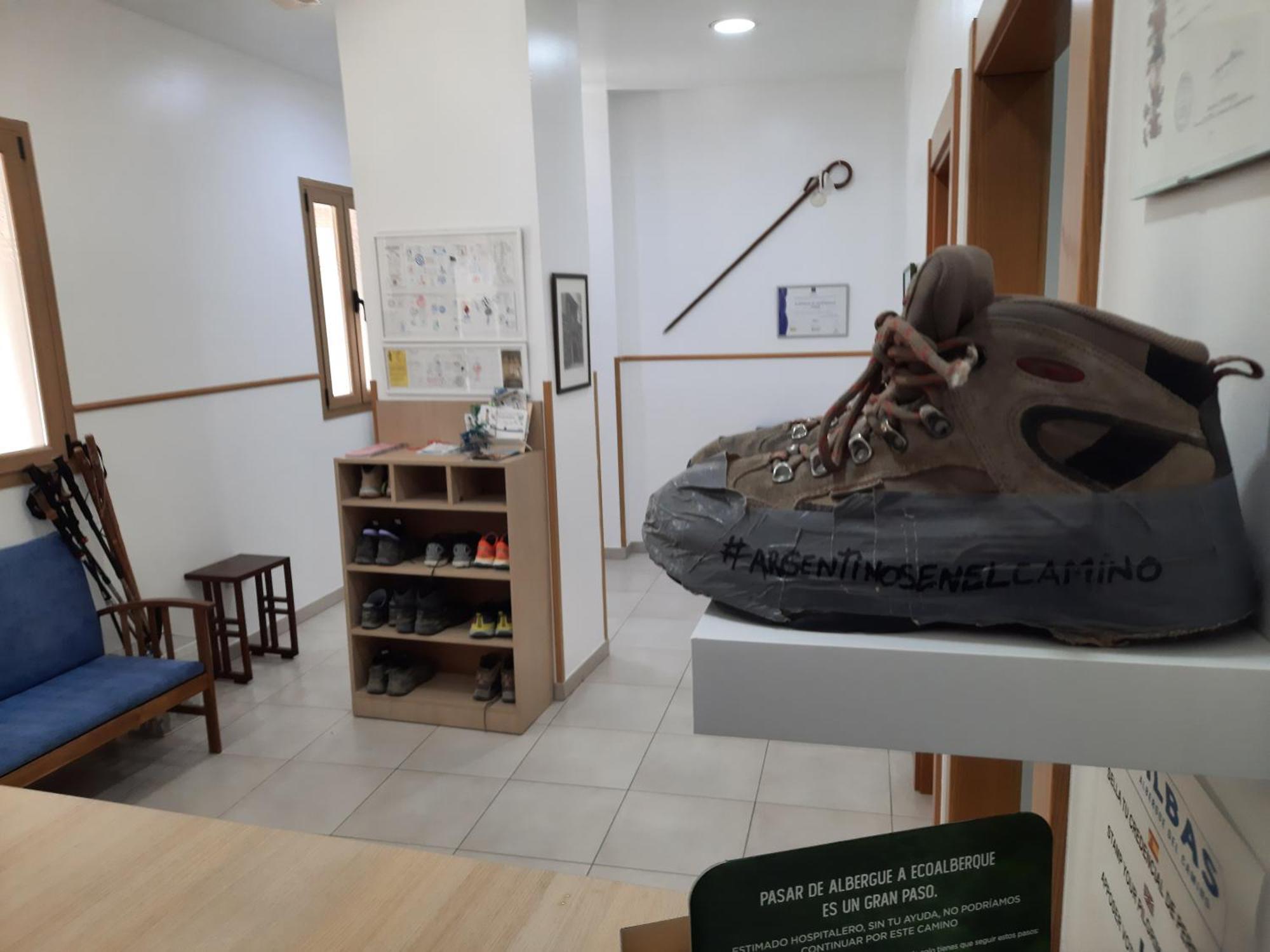 Albergue Albas Exclusivo Peregrinos Logrono Ngoại thất bức ảnh