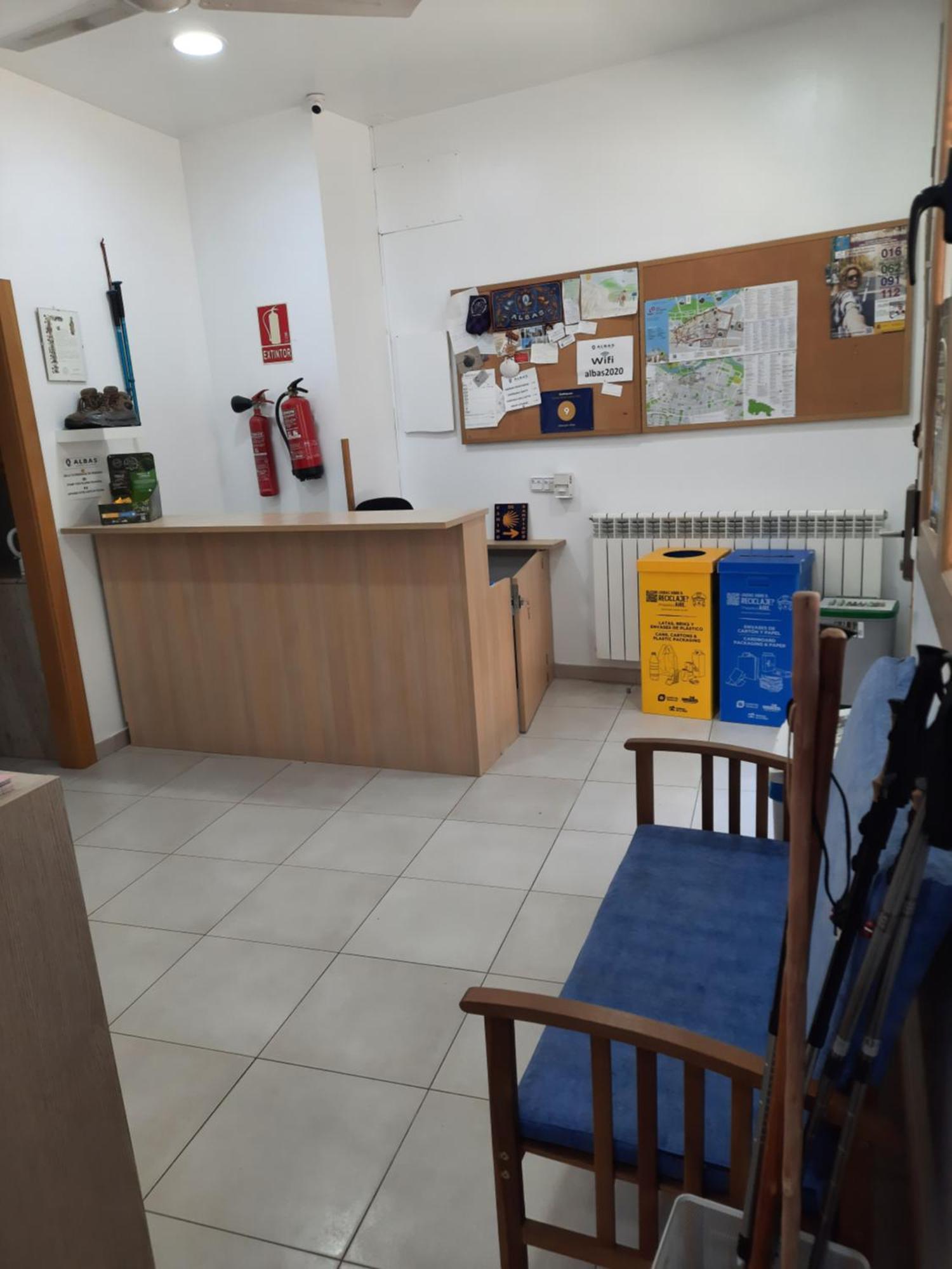 Albergue Albas Exclusivo Para Peregrinos Logrono Ngoại thất bức ảnh